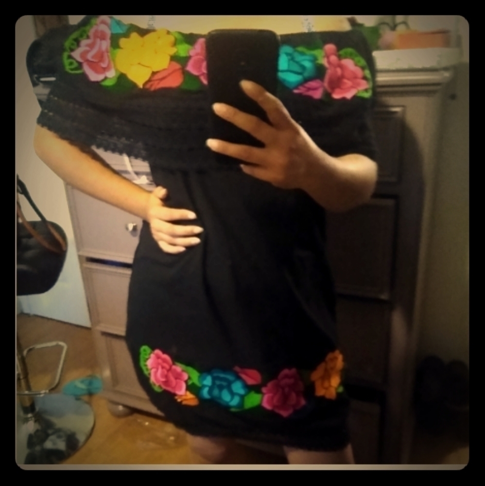 Embroidery Mexican dress